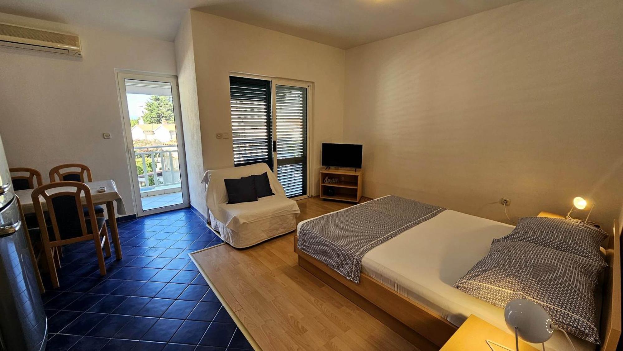 1 Apartman *